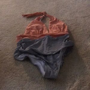 Women’s full piece swimsuit